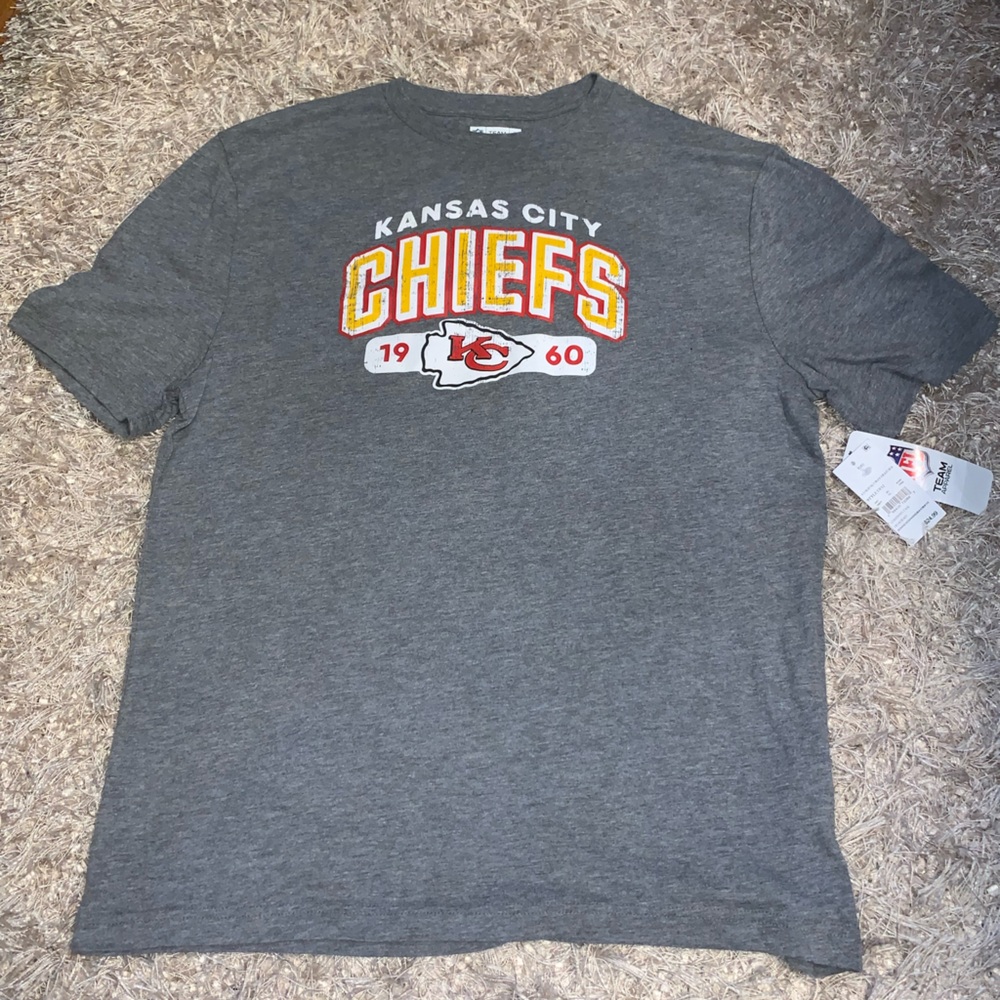 3 for $30 ⚡️ NFL Kansas City Chiefs Gray Tee - Men’s Large NWT